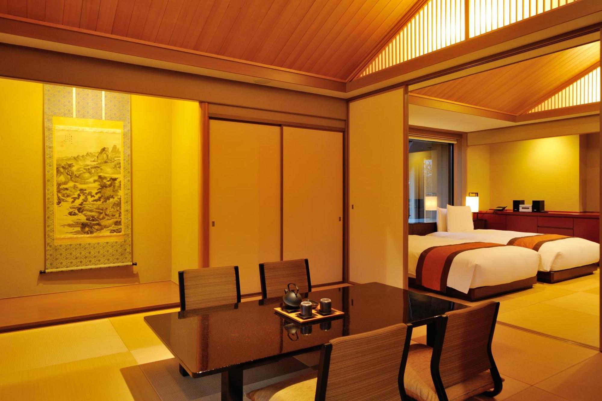 竹泉荘 Chikusenso Onsen Hotel Zao Quarto foto